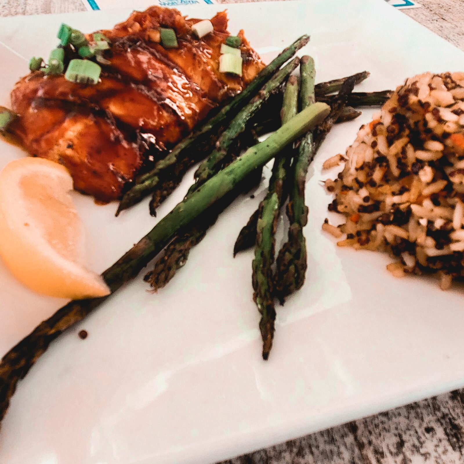 salmon with asparagus and rice