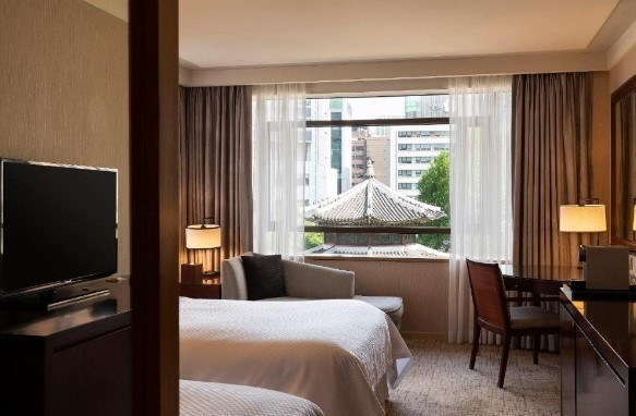 the westin josun hotel room with city view