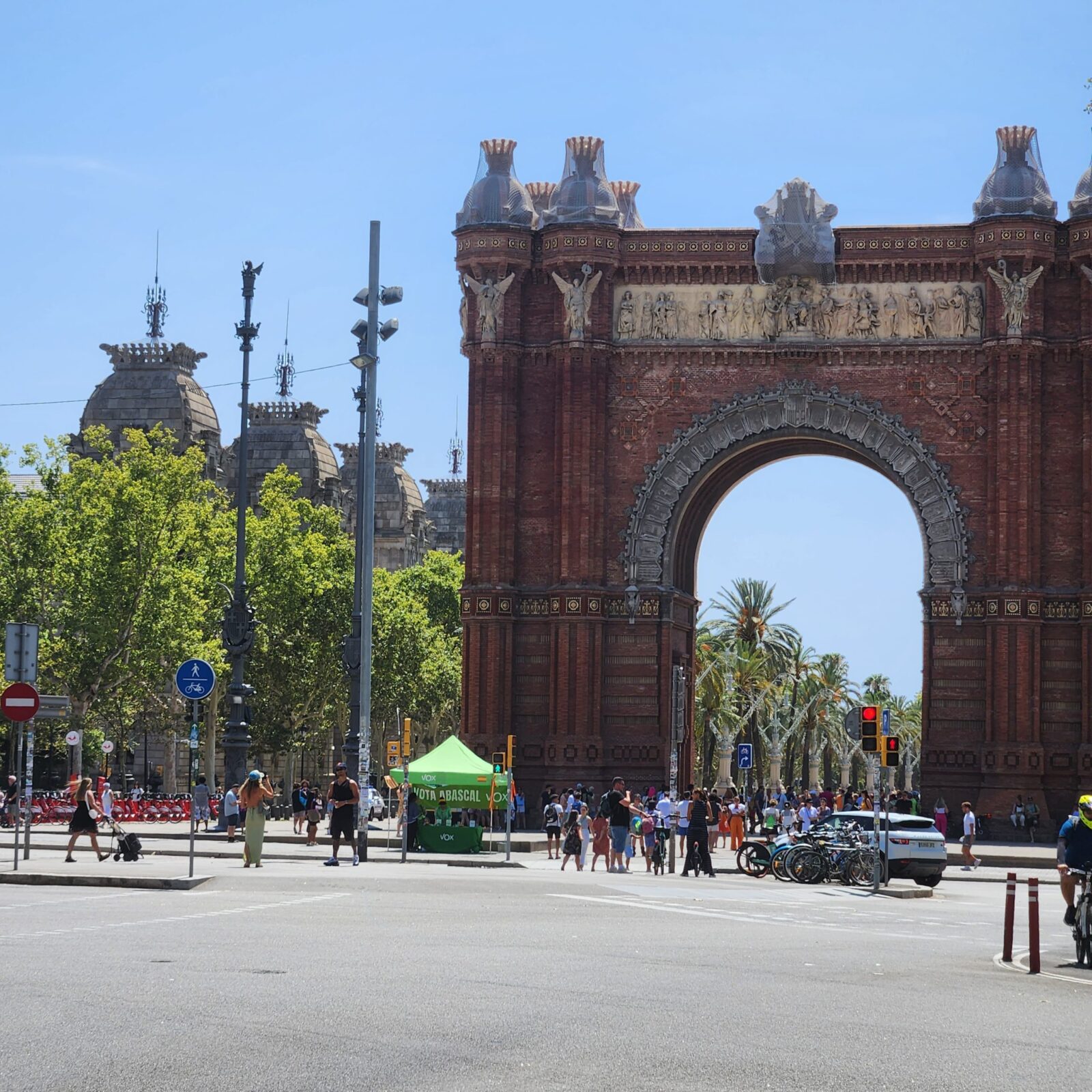 Arco de Triunfo in barcelona