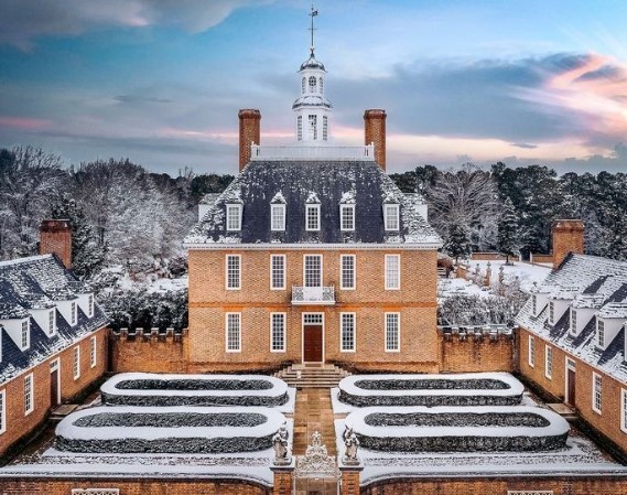 governor's palace in the winter with snow